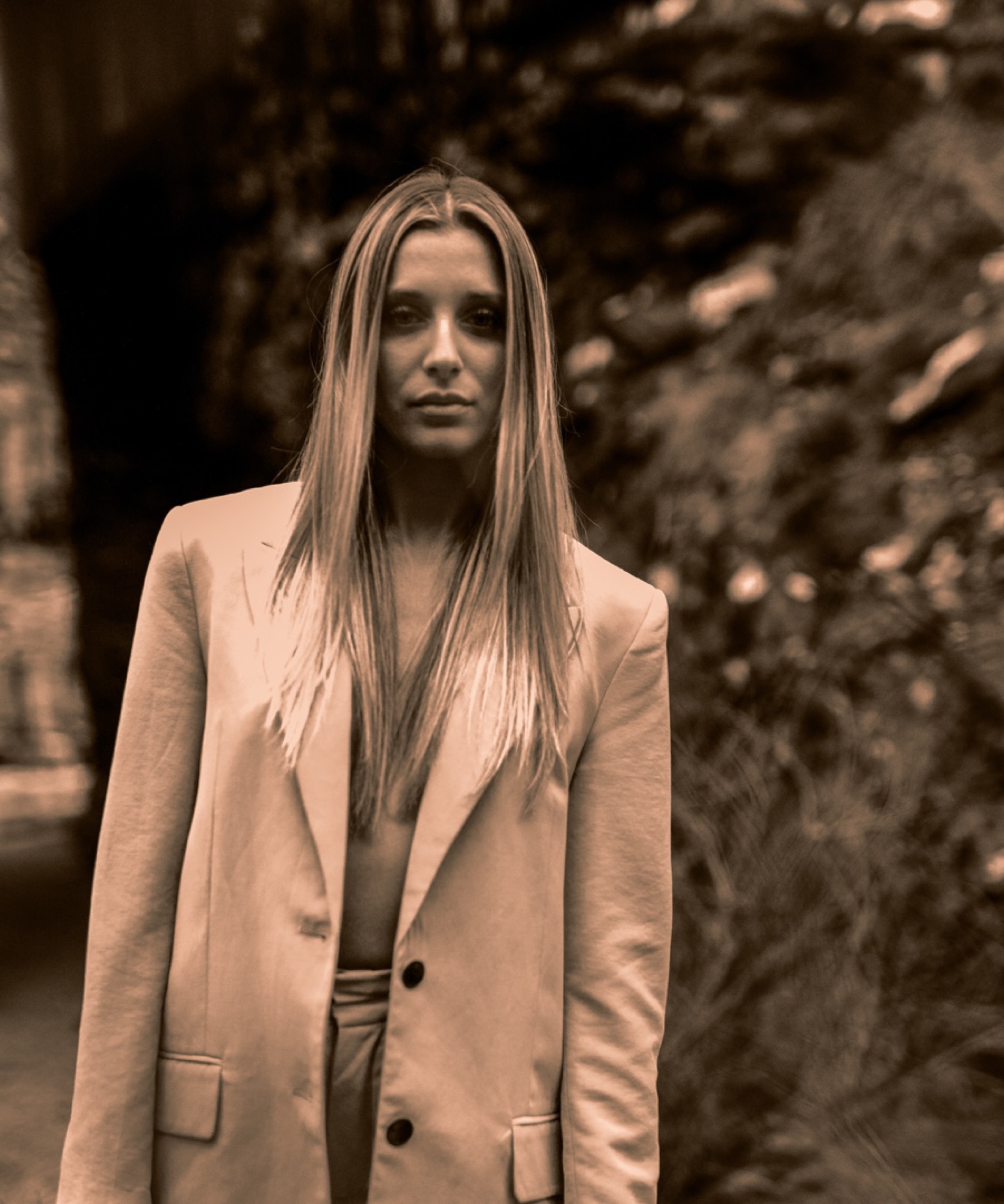 Model Forte dei Marmi Quarries, shooting, yellow, sepia, marble, cave, rocks, mountains, alpi apuane.