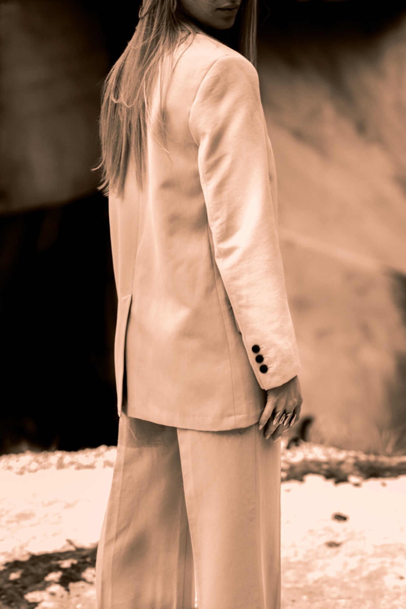Model Forte dei Marmi Quarries, shooting, yellow, sepia, marble, cave, rocks, mountains, alpi apuane.