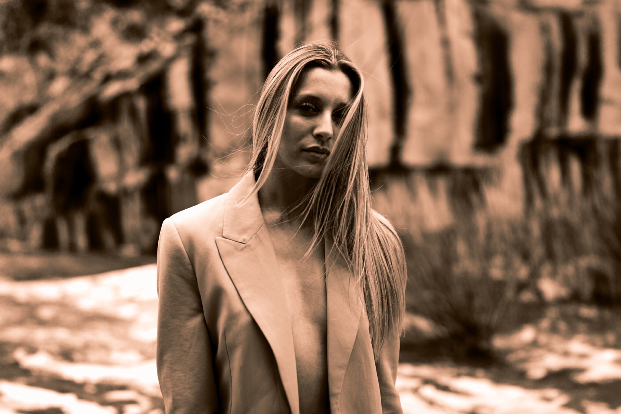Model Forte dei Marmi Quarries, shooting, yellow, sepia, marble, cave, rocks, mountains, alpi apuane.